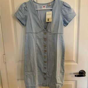 NWT Denim button down Levi’s dress